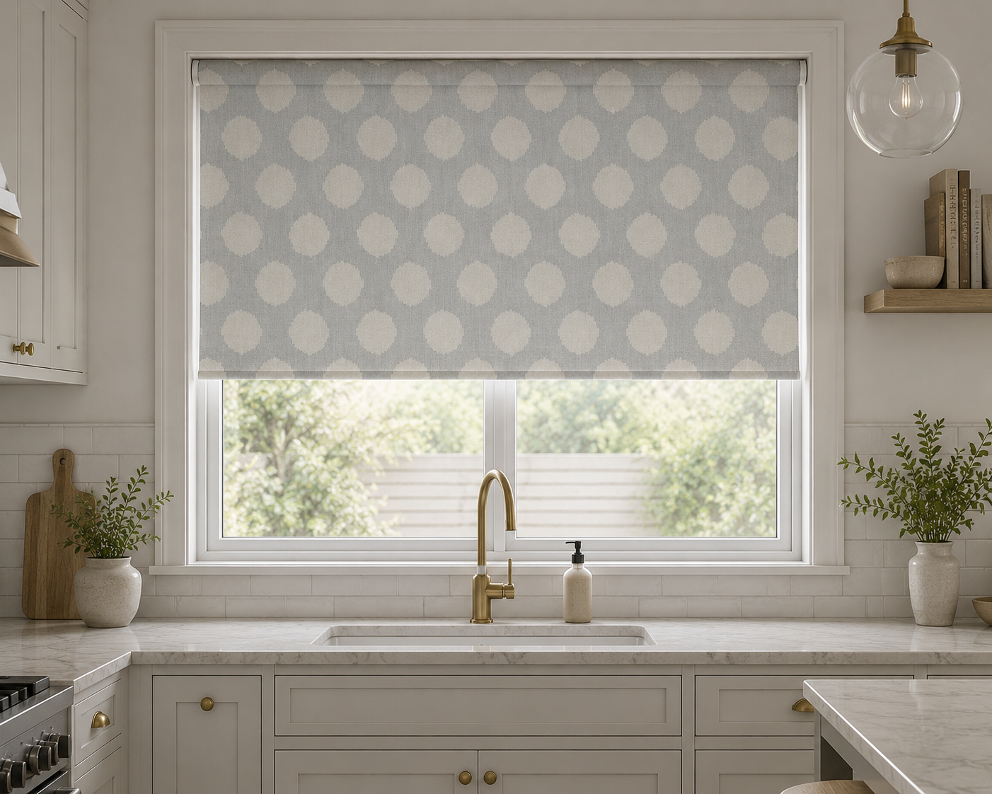 Beehive Cloud Roller Blind